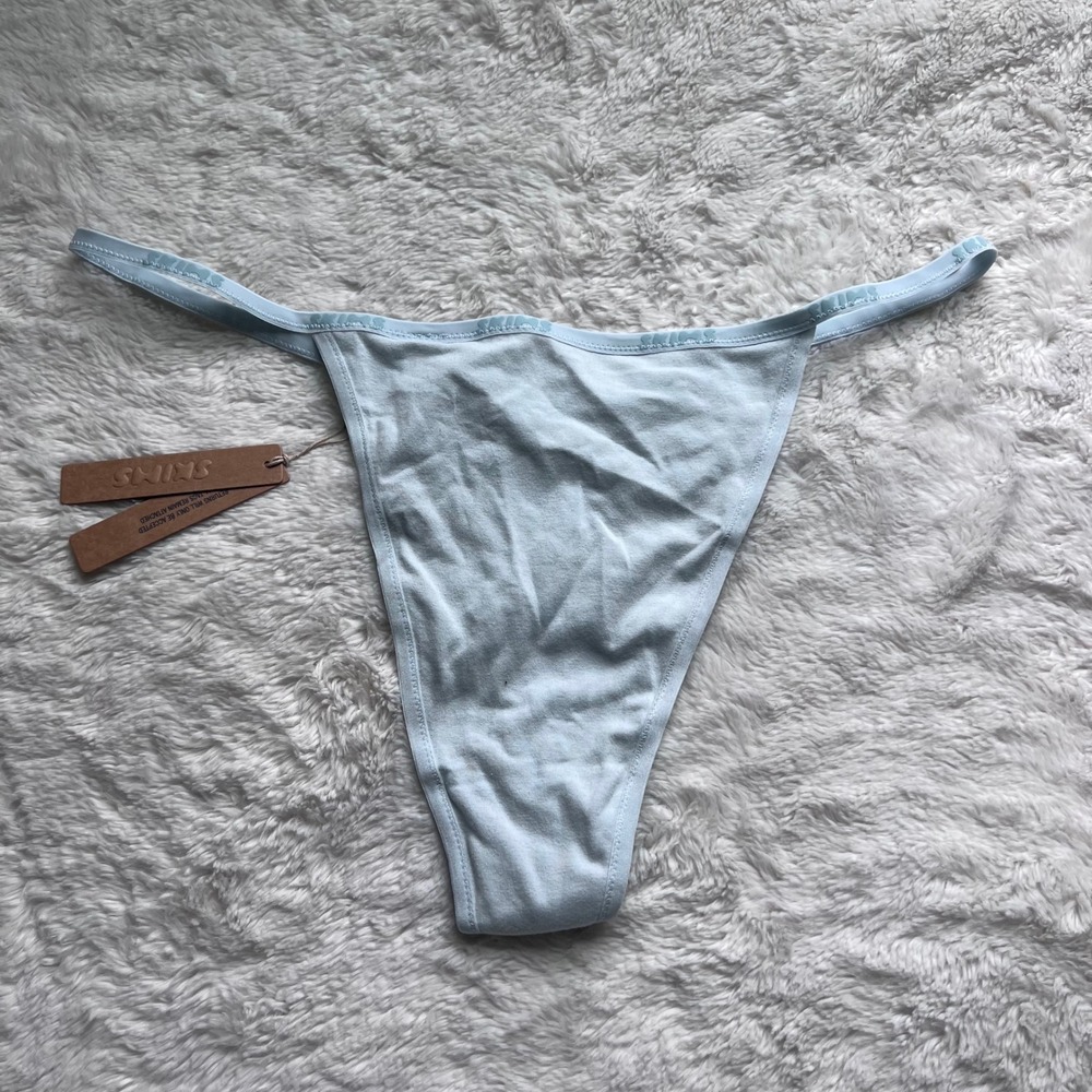 SKIMS Cotton Logo String Thong Frost Blue PN-THG-2642 Womens Size 4X New - Picture 3 of 12
